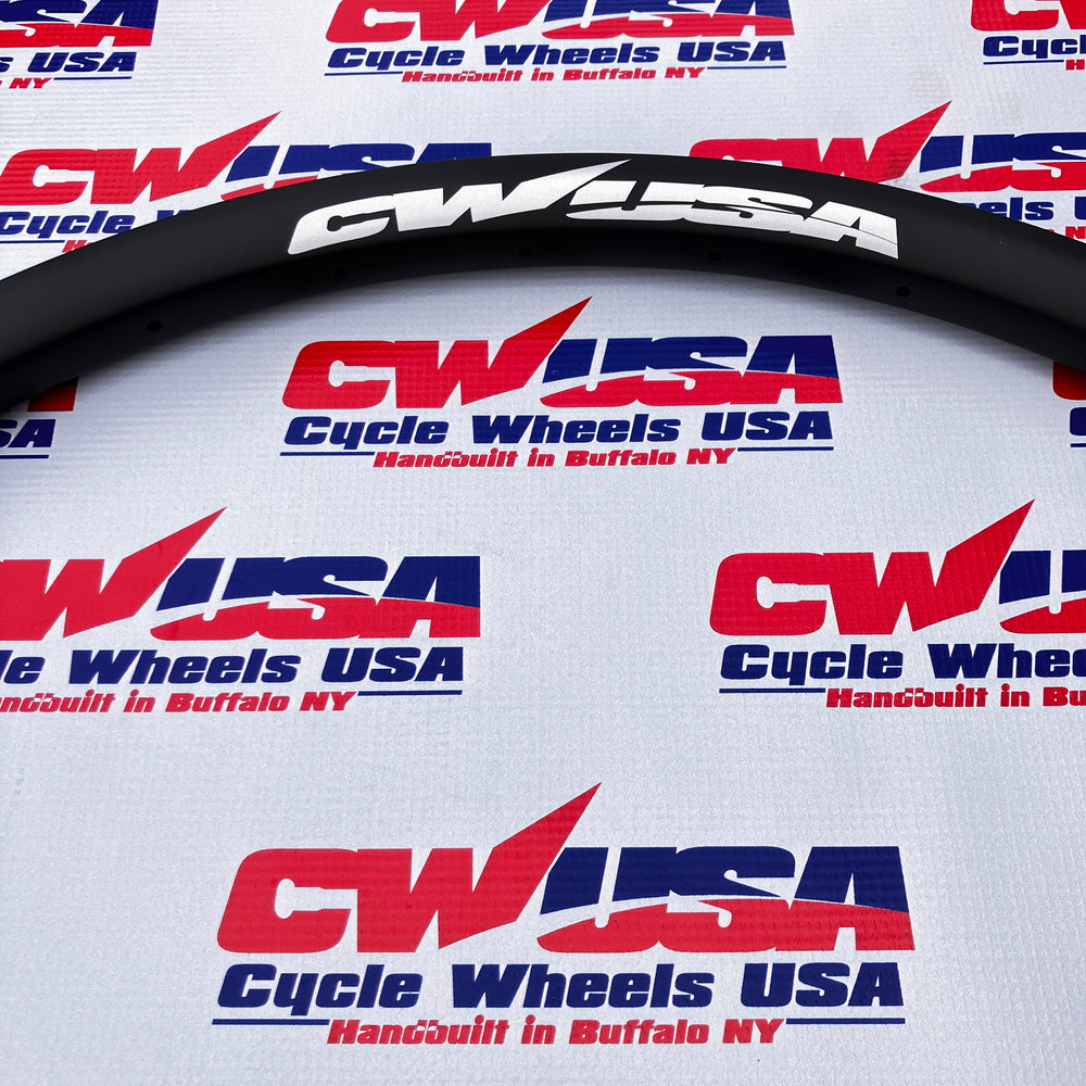 
                  
                    Hope Pro 5 hubs with CWUSA Carbon rims
                  
                