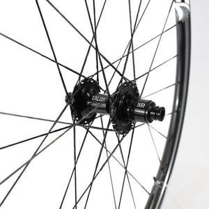 
                  
                    Berd HAWK30 Carbon Wheels
                  
                