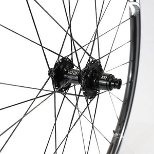 
                  
                    BERD Talon Gravel Wheels
                  
                