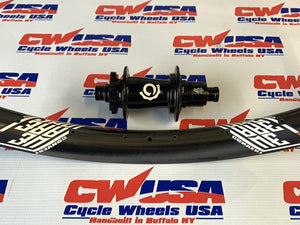 
                  
                    Industry Nine Hydra Hubs with We Are One Carbon Rims
                  
                
